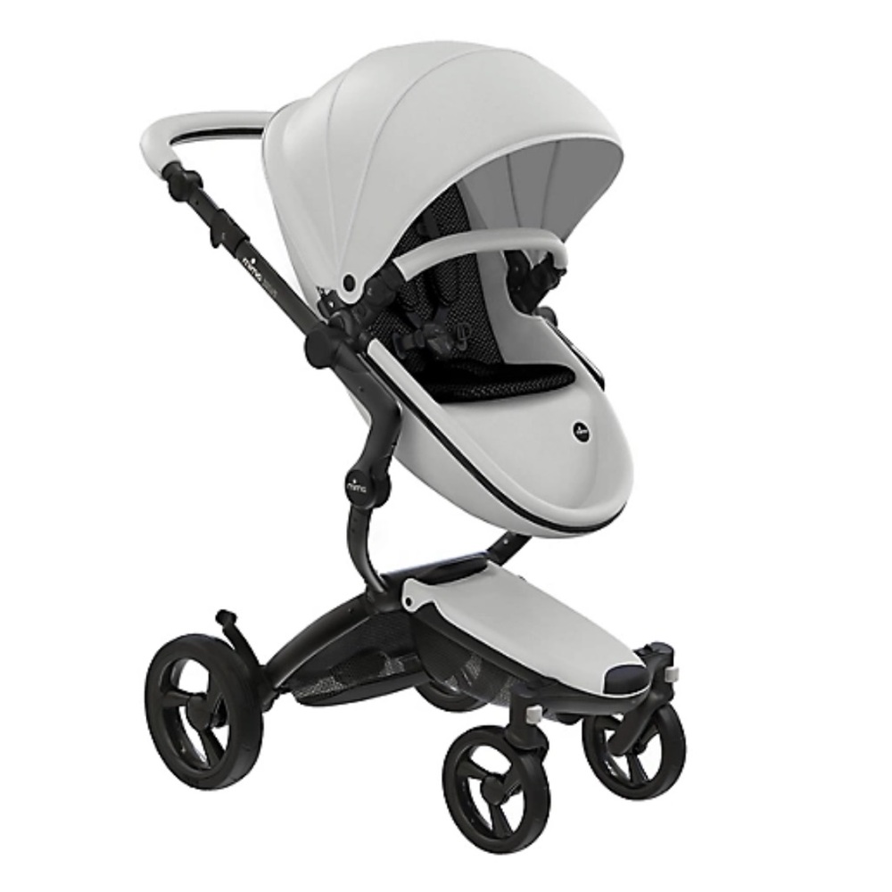 White Mima Xari Stroller